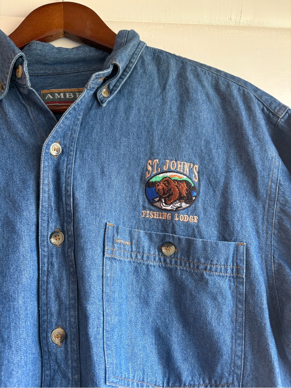 Vintage St. John’s Fishing Lodge Embroidered Bear Denim Shirt L Gorpcore